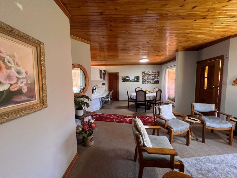 3 Bedroom Property for Sale in Heuwelsig Free State